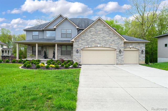 front view picture of 1475 St James Blvd, Ann Arbor, MI. 48108