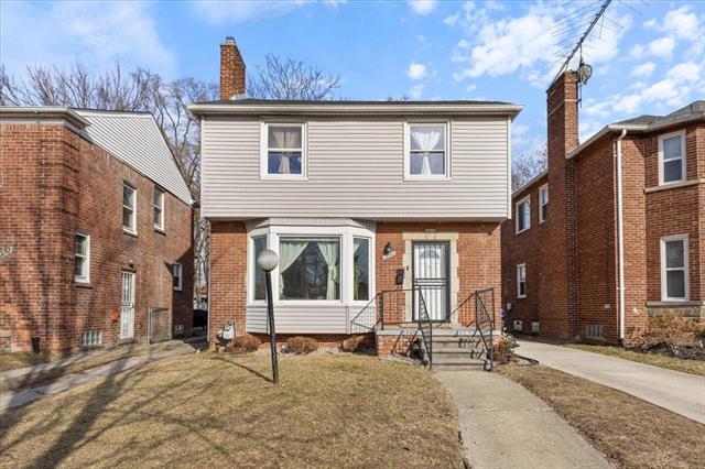 front view picture of 18446 Hartwell Street, Detroit, MI. 48235