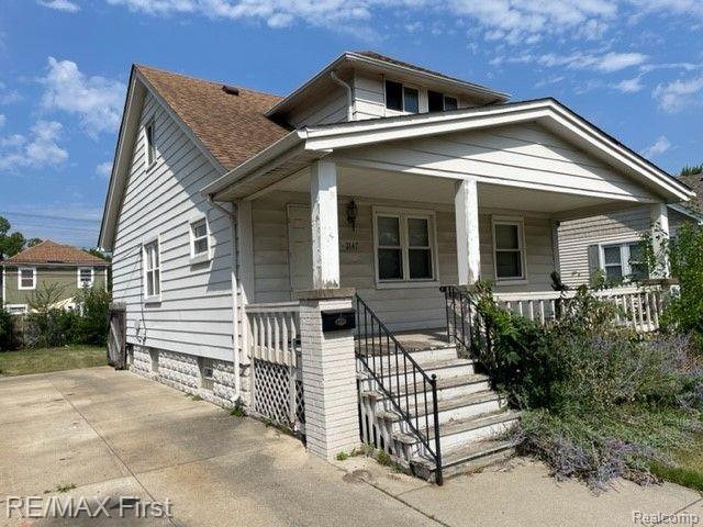 front view picture of 3147 Kenmore Rd, Berkley, MI. 48072