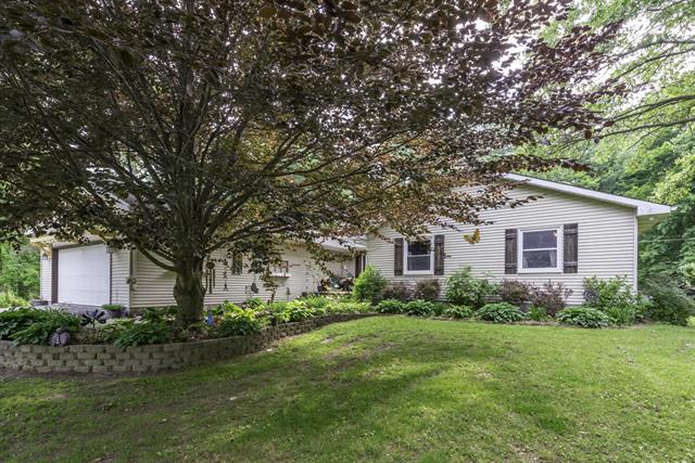 front view picture of 7715 Marquis Drive, Dexter, MI. 48130