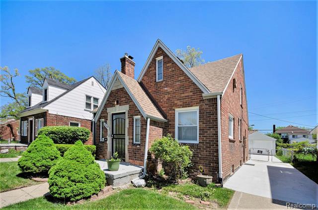 front view picture of 15366 Coyle Street, Detroit, MI. 48227