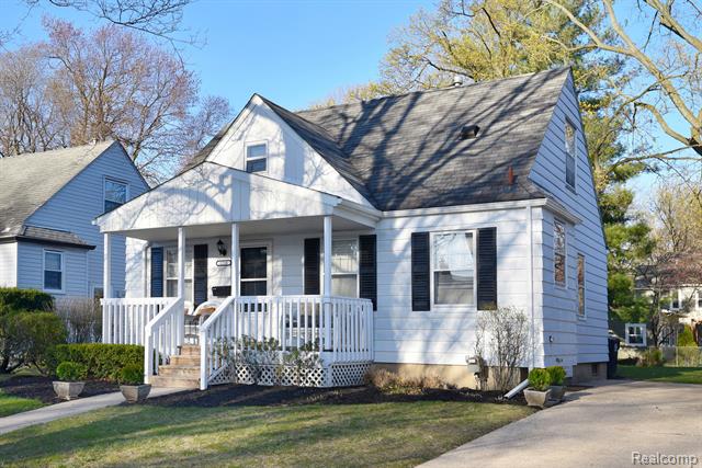 front view picture of 1210 Ferris Ave, Royal Oak, MI. 48067