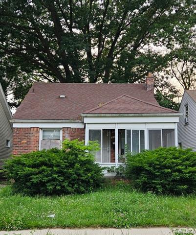 front view picture of 12057 Forrer Street, Detroit, MI. 48227