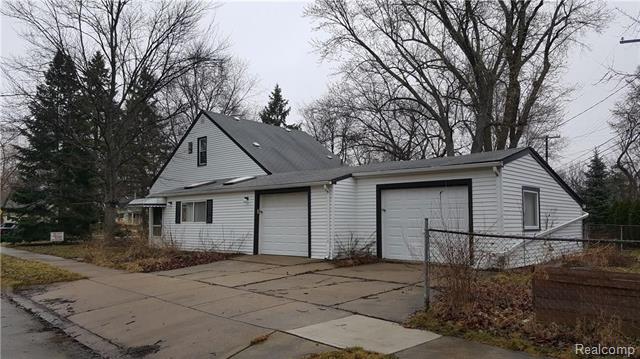 front view picture of 1231 Woodsboro Dr, Royal Oak, MI. 48067