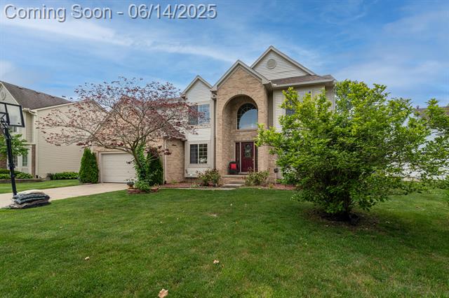 front view picture of 5992 Cedar Ridge, Ann Arbor, MI. 48103