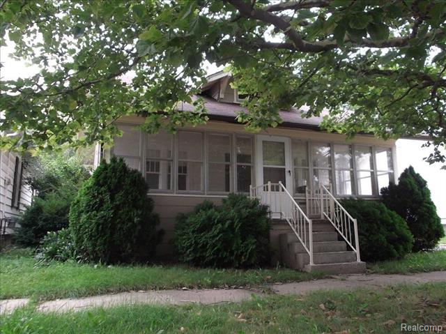 front view picture of 3510 Brunswick Avenue, Flint, MI. 48507