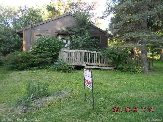 front view picture of 7285 Mason Road, Fowlerville, MI. 48836