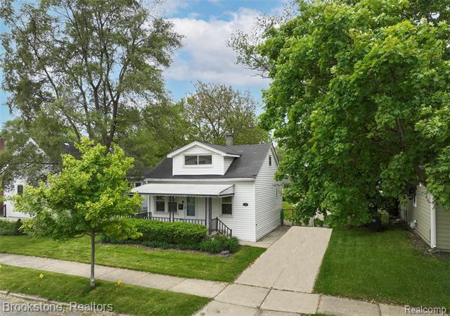 front view picture of 3261 Griffith Ave, Berkley, MI. 48072