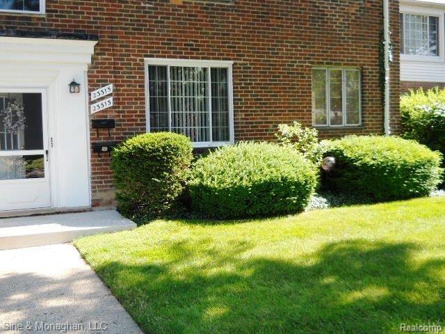 front view picture of 23313 Edsel Ford Court, Saint Clair Shores, MI. 48080