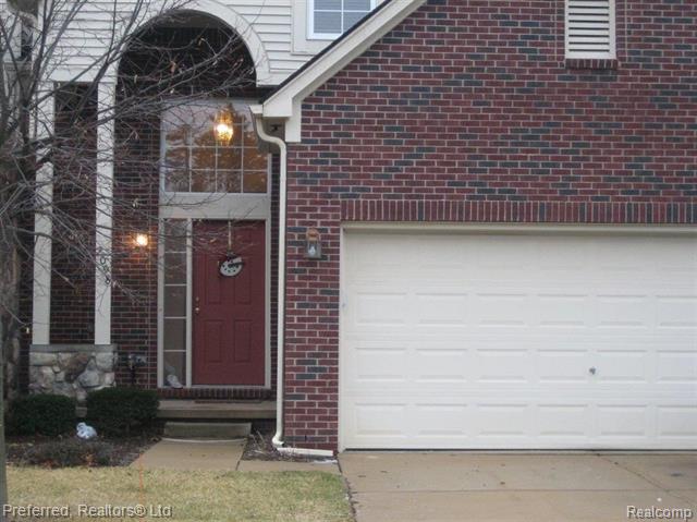 front view picture of 2098 Preserve, Canton, MI. 48188