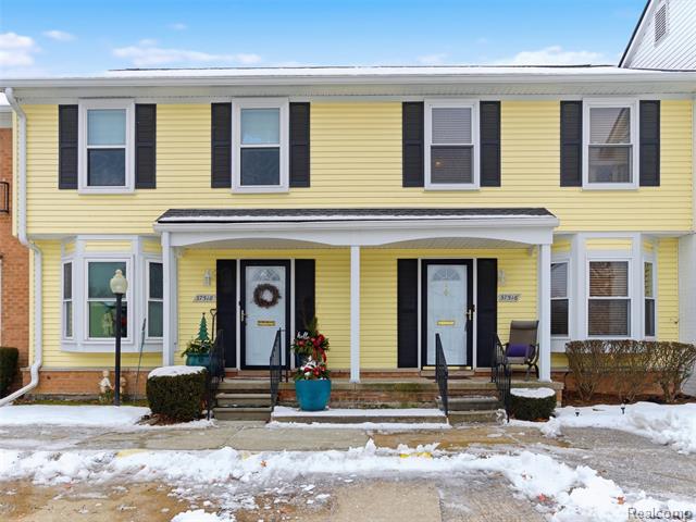 front view picture of 37516 Charter Oaks, Clinton Township, MI. 48036