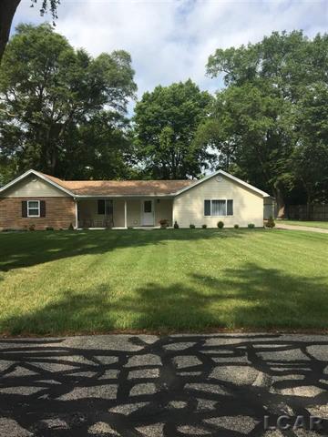 front view picture of 403 Victory, Blissfield, MI. 49228