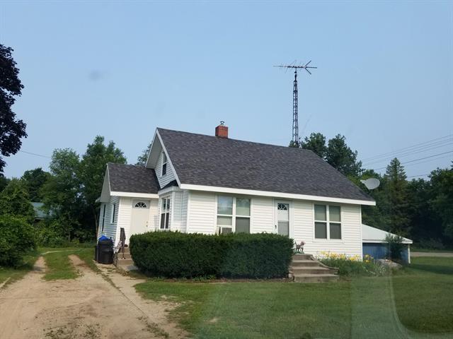 front view picture of 2845 S Oceana Drive, Shelby, MI. 49455