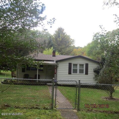 front view picture of 55116 55Th Street, Lawrence, MI. 49064