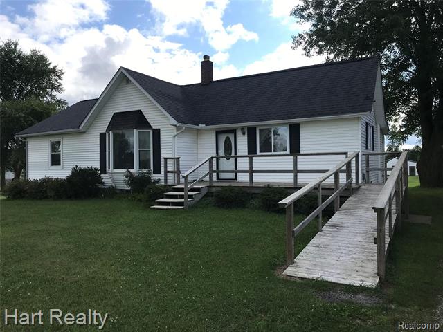 front view picture of 5271 Isles Road, Brown City, MI. 48416