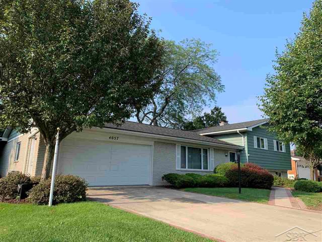 front view picture of 4057 Dickinson, Saginaw, MI. 48603