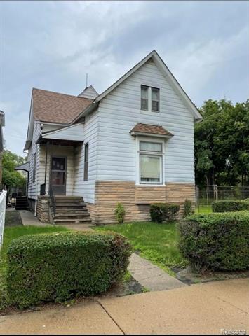 front view picture of 613 E Euclid Street, Detroit, MI. 48202