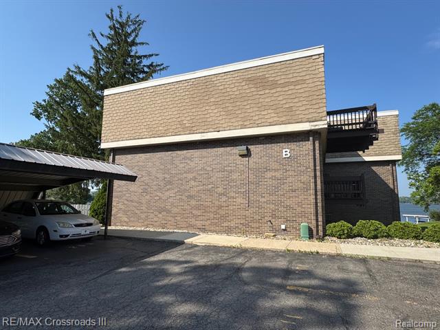 front view picture of 250 N Liberty St Apt 204, Belleville, MI. 48111