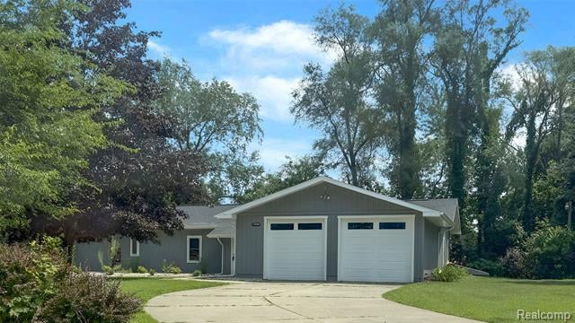 front view picture of 19890 16 Mile Road, Marshall, MI. 49068