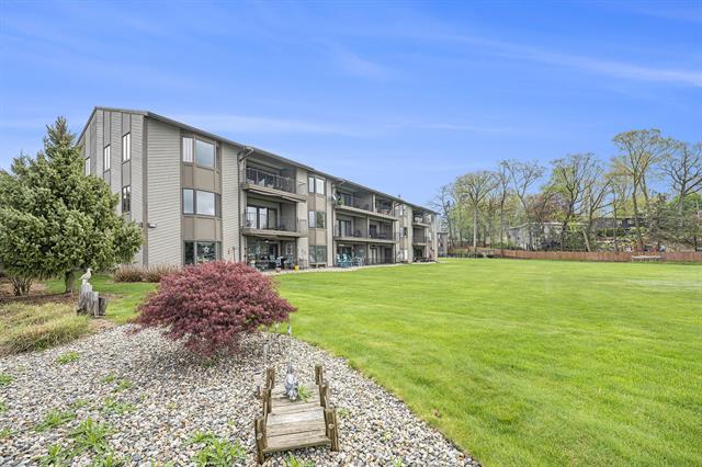 front view picture of 3 Hiawatha Cove Trail, Battle Creek, MI. 49015