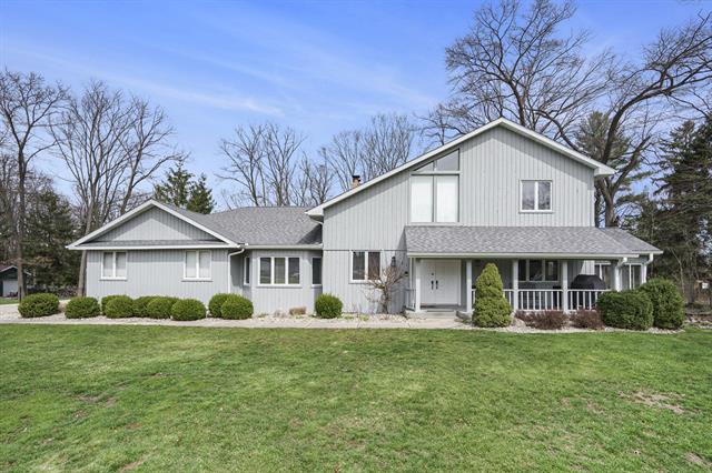 front view picture of 121 Elsinore Lane, Battle Creek, MI. 49015