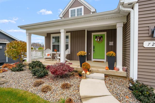 front view picture of 720 Janelle Court, Portage, MI. 49024
