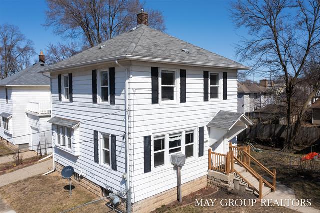 front view picture of 1101 Orvillese  Street, Grand Rapids, MI. 49507
