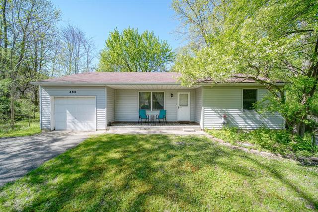 front view picture of 480 Portage St, Grass Lake, MI. 49240