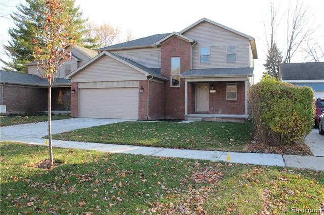 front view picture of 21312 Bayside, Saint Clair Shores, MI. 48081