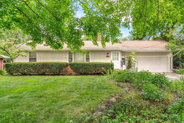 front view picture of 2900 Barney Road, Kalamazoo, MI. 49004