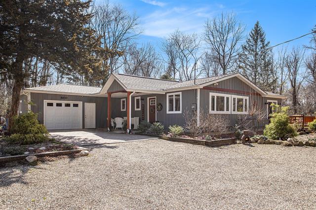 front view picture of 8830 N 39Th Street, Augusta, MI. 49012