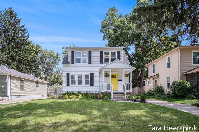 front view picture of 1240 Edithne , Grand Rapids, MI. 49505