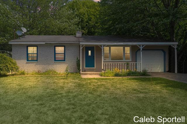 front view picture of 4676 Earl Street, Muskegon, MI. 49441