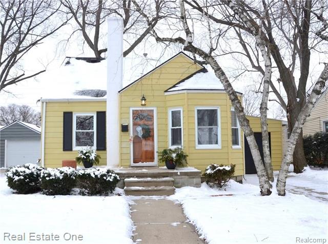 front view picture of 1605 N Vermont Ave, Royal Oak, MI. 48067