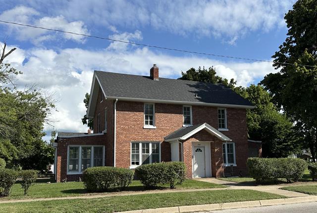 front view picture of 349 E Empire Avenue, Benton Harbor, MI. 49022