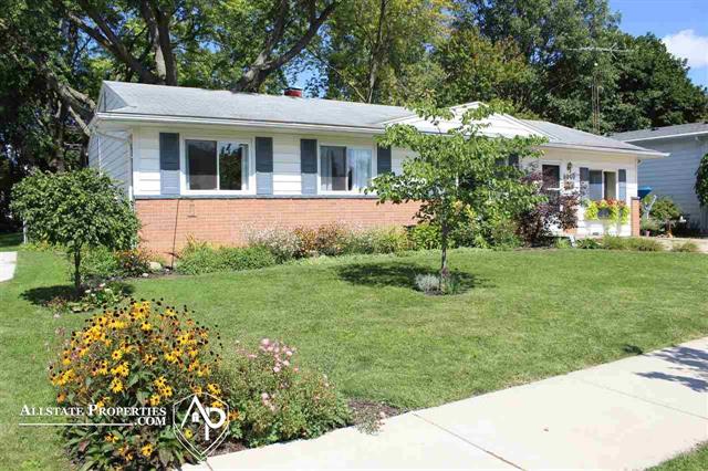 front view picture of 9040 Chesterfield Dr, Swartz Creek, MI. 48473