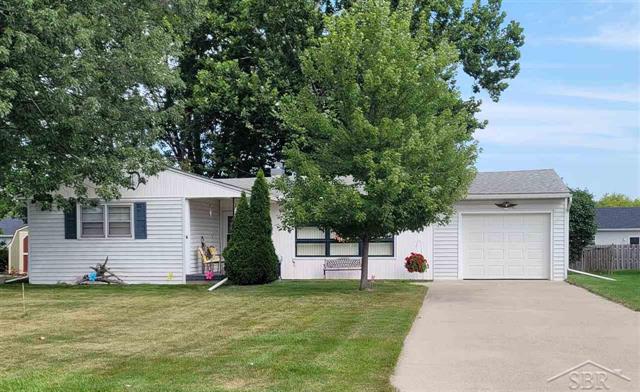 front view picture of 2340 Plainview, Saginaw, MI. 48603