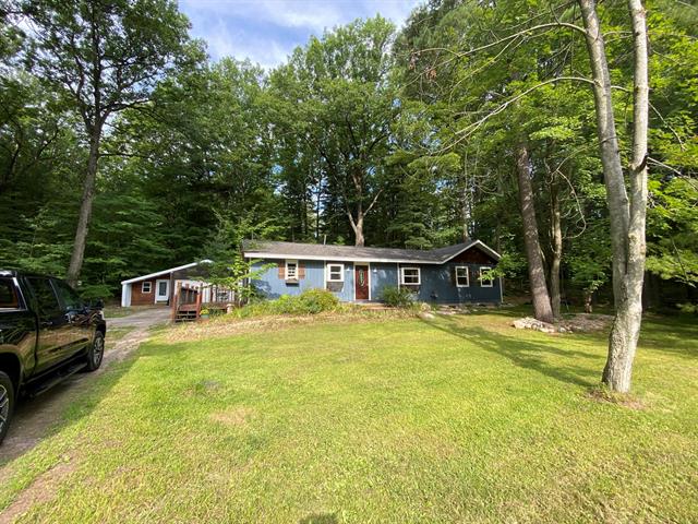 front view picture of 11749 Birch Dr, Lakeview, MI. 48850