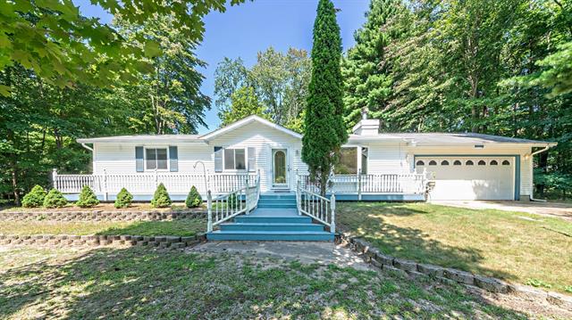 front view picture of 6065 Migiel Lane, Sawyer, MI. 49125