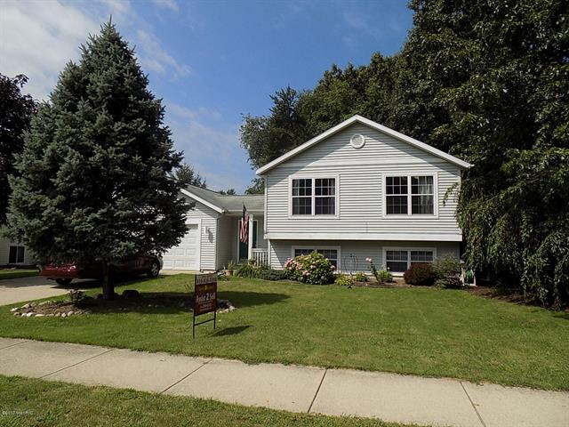 front view picture of 2583 E East Pine Lane, Holland, MI. 49424