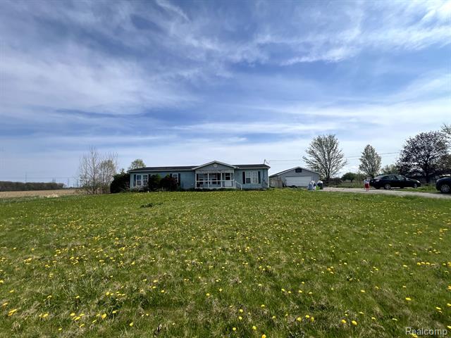 front view picture of 4064 E Wilson, Clio, MI. 48420