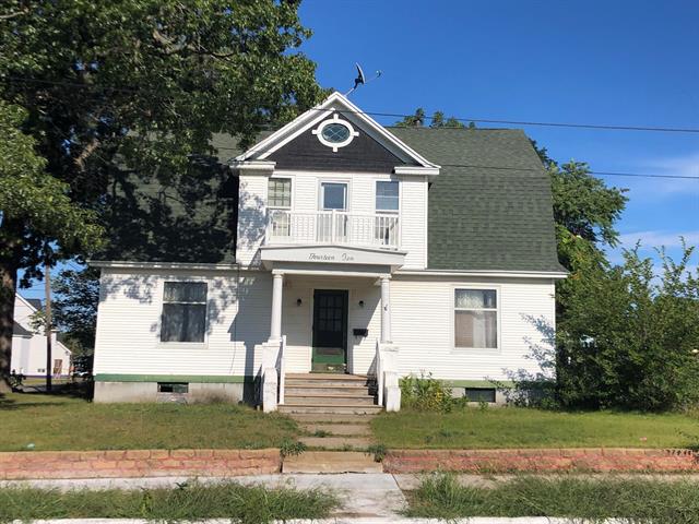 front view picture of 1410 Peck Street, Muskegon, MI. 49441