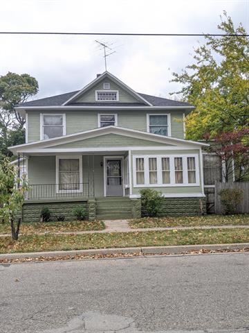front view picture of 1591 Terrace Street, Muskegon, MI. 49442