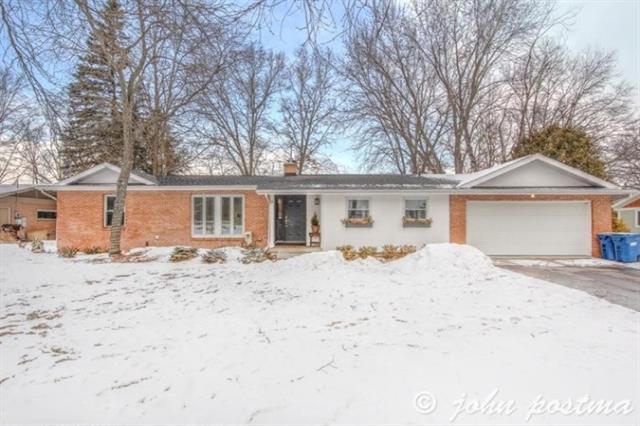 front view picture of 7333 Grachense  Drive, Grand Rapids, MI. 49546