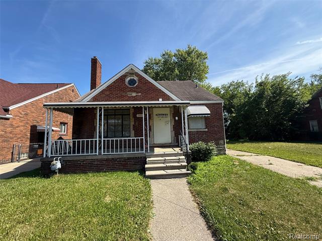 front view picture of 11480 College Street, Detroit, MI. 48205