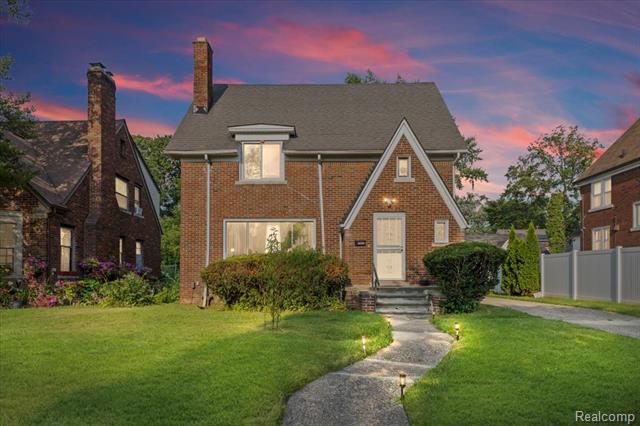 front view picture of 14434 Abington Avenue, Detroit, MI. 48227