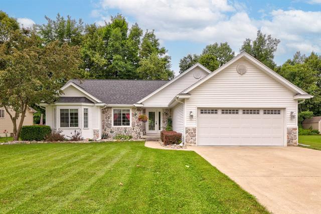 front view picture of 11315 Grand Oaks Drive, Clio, MI. 48420