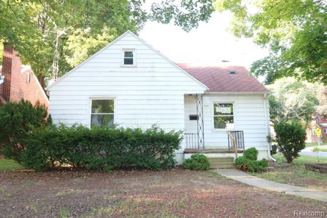 front view picture of 2202 Windemere Avenue, Flint, MI. 48503