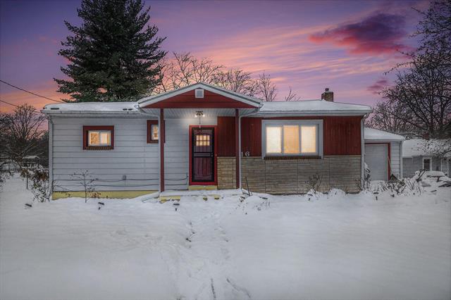 front view picture of 116 N 24Th Street, Battle Creek, MI. 49015