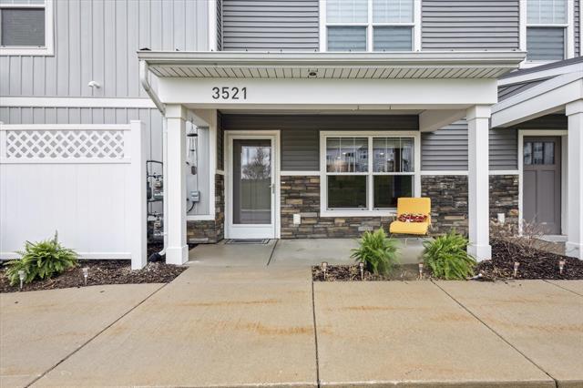 front view picture of 3521 Crystal Riversw  Street, Grandville, MI. 49418